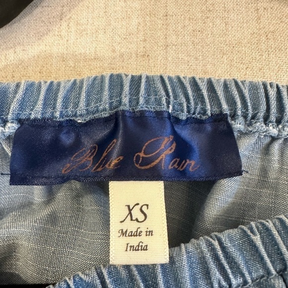 Blue Embroidered Off the Shoulder Top XS - Picture 4 of 8